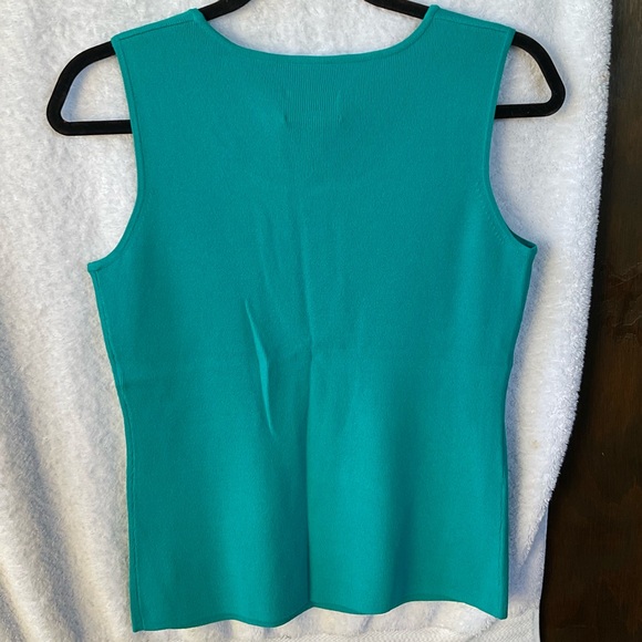 Chico’s Apparel Lucie 3 Sleeveless Knit Oasis; NWT; M/8 - Picture 7 of 12